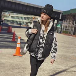 DKNY Bonnet En Tricot Avec Logo -Petit Monde Soldes D31309 09B 101