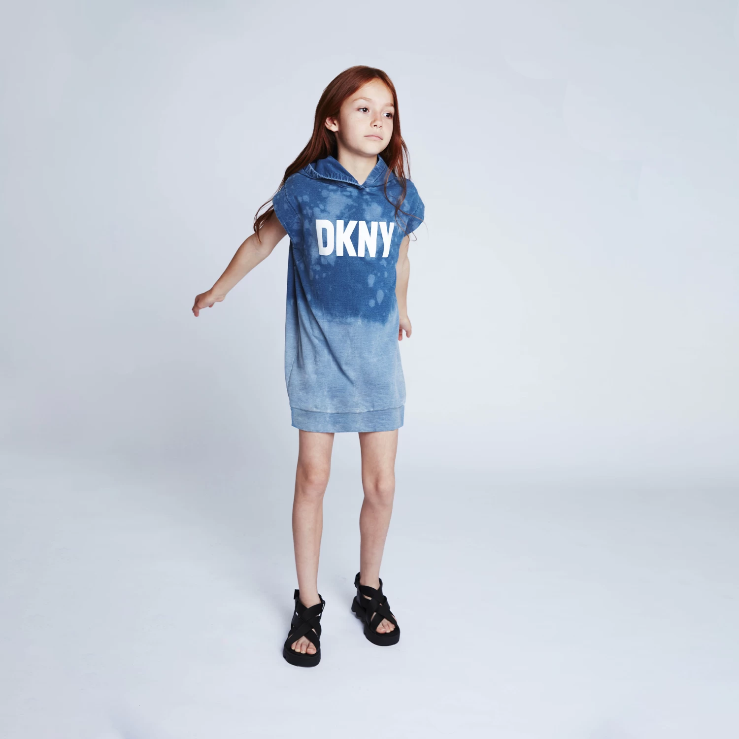 DKNY Robe Sans Manche à Capuche 4 DKNY Robe Sans Manche à Capuche – Image 4
