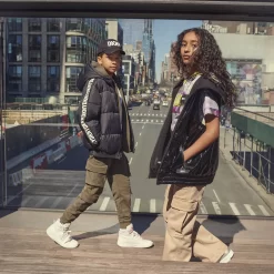 DKNY Veste Sans Manche Réversible -Petit Monde Soldes D36685 09B 101