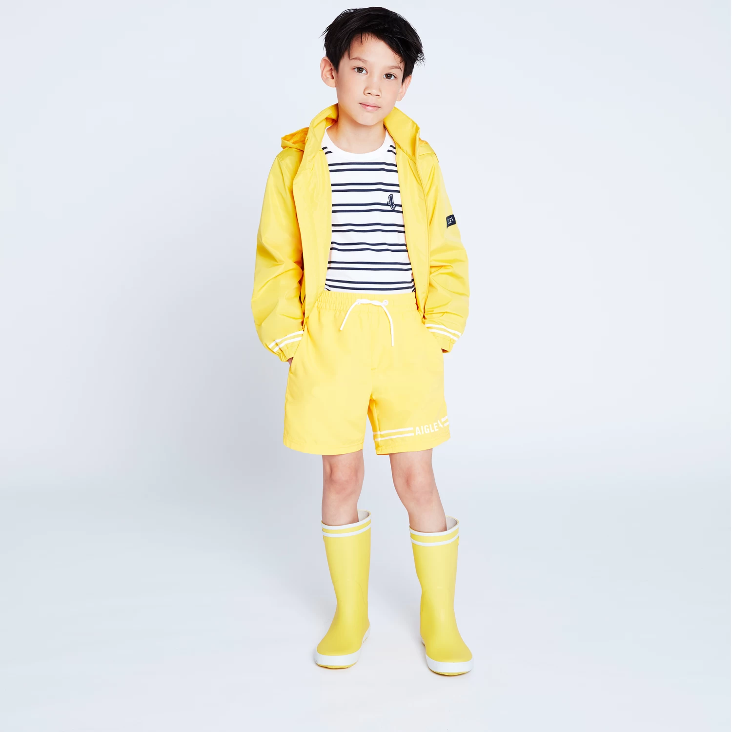 AIGLE Short De Bain Rayures Et Logo 4 AIGLE Short De Bain Rayures Et Logo – Image 4