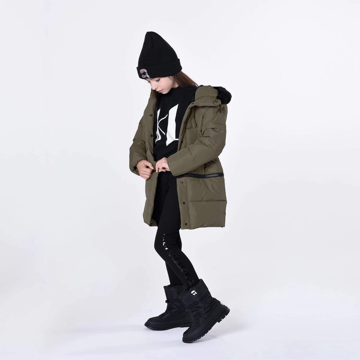 KARL LAGERFELD KIDS Bonnet Avec Badge En Strass 4 KARL LAGERFELD KIDS Bonnet Avec Badge En Strass – Image 4